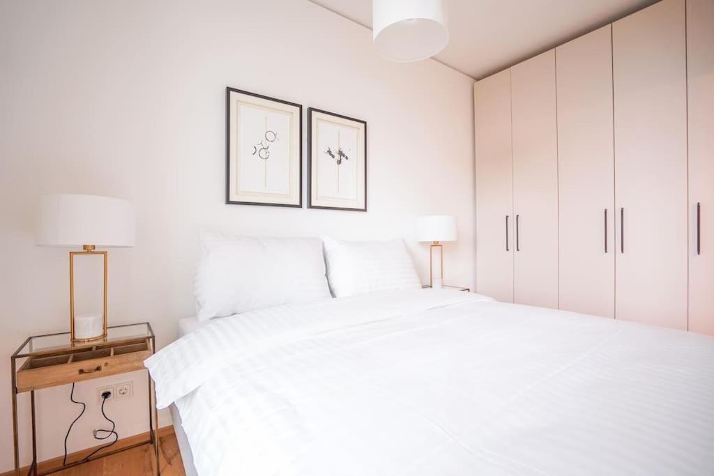 Executive Suite W/ Rooftop Pool Відень Екстер'єр фото